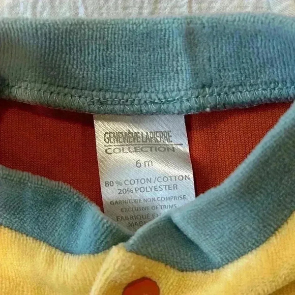 Geneviève Lapierre - Velour Colour block design footed sleeper. Size 6 months - Picture 3 of 5